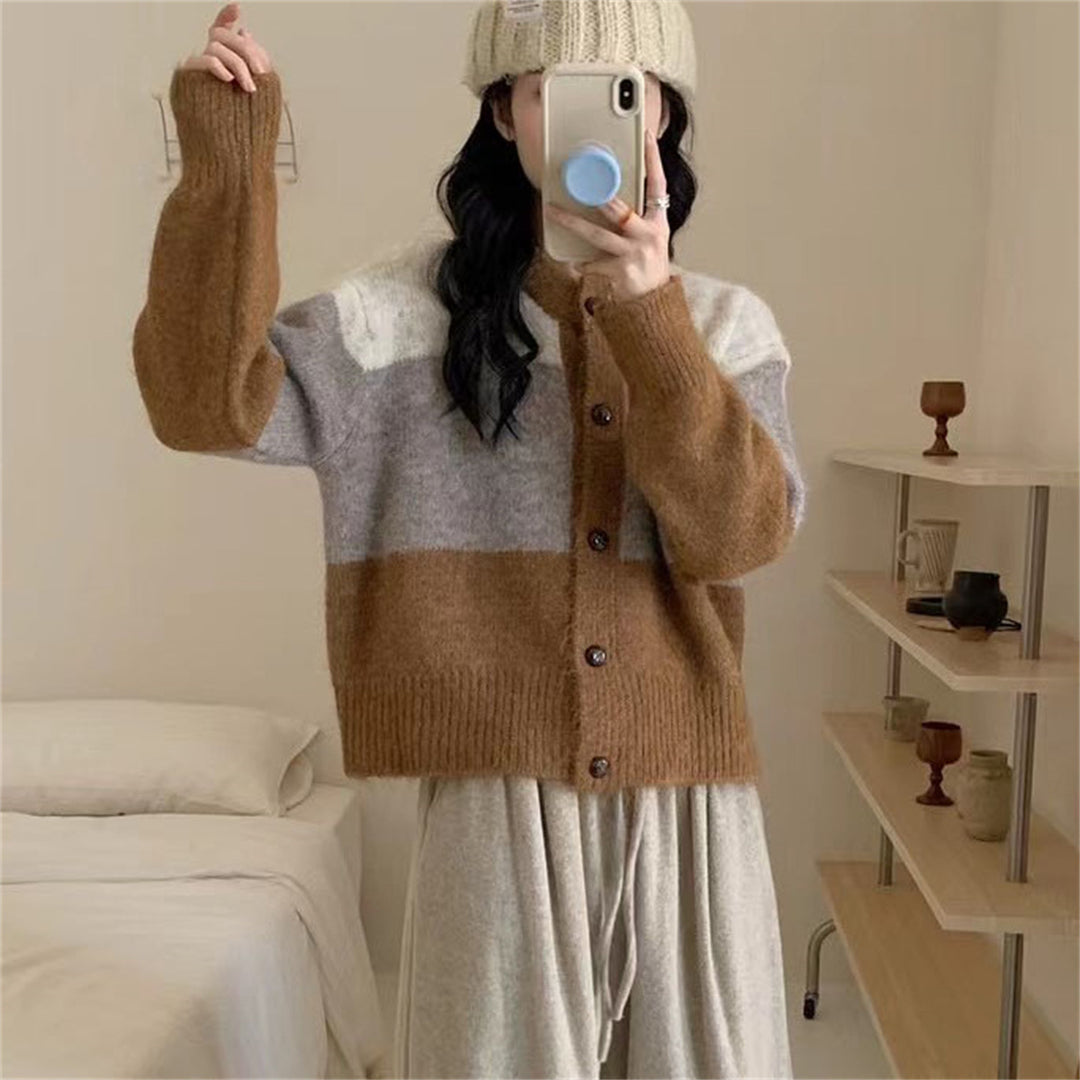 Damen Grobstrickjacke mit knöpfbarem Verschluss und trendigem Farbblockdesign Drune
