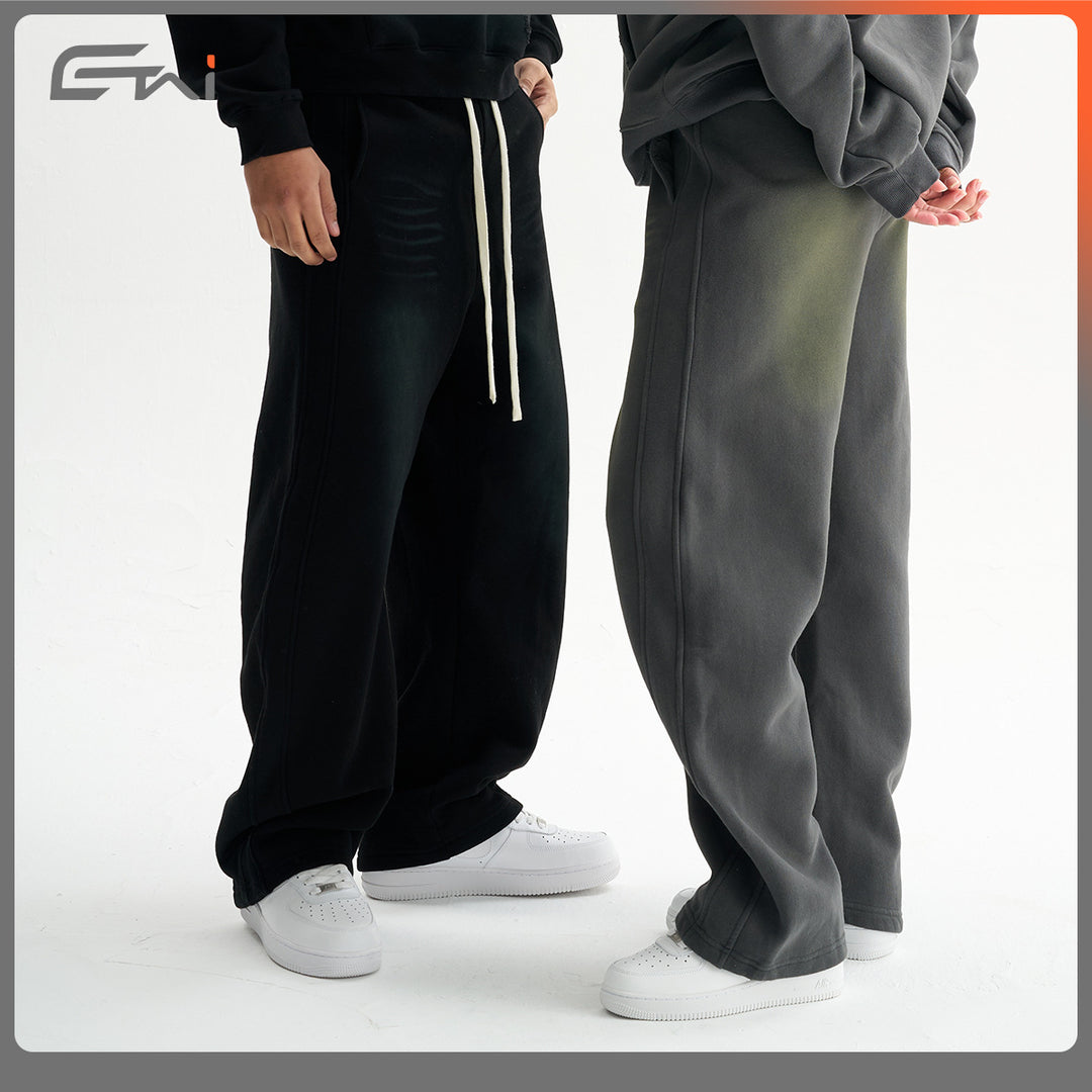 Herren Baggy-Sweathose mit tiefer Schrittpartie, kontrastierenden Ziernähten und extra langen Kordeln Drune