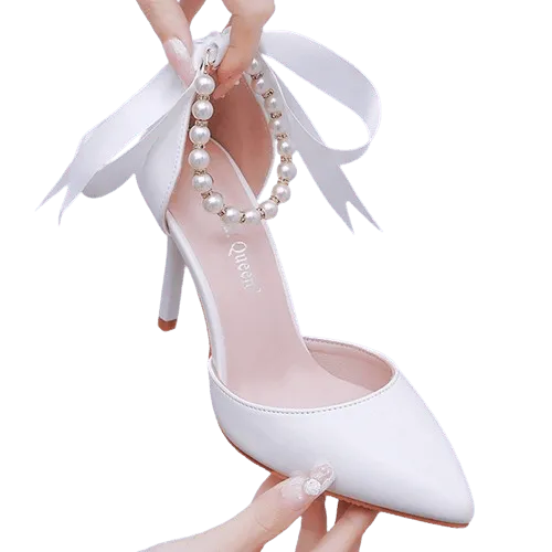Drune | Elegante Schuhe mit Perlen und Schnalle