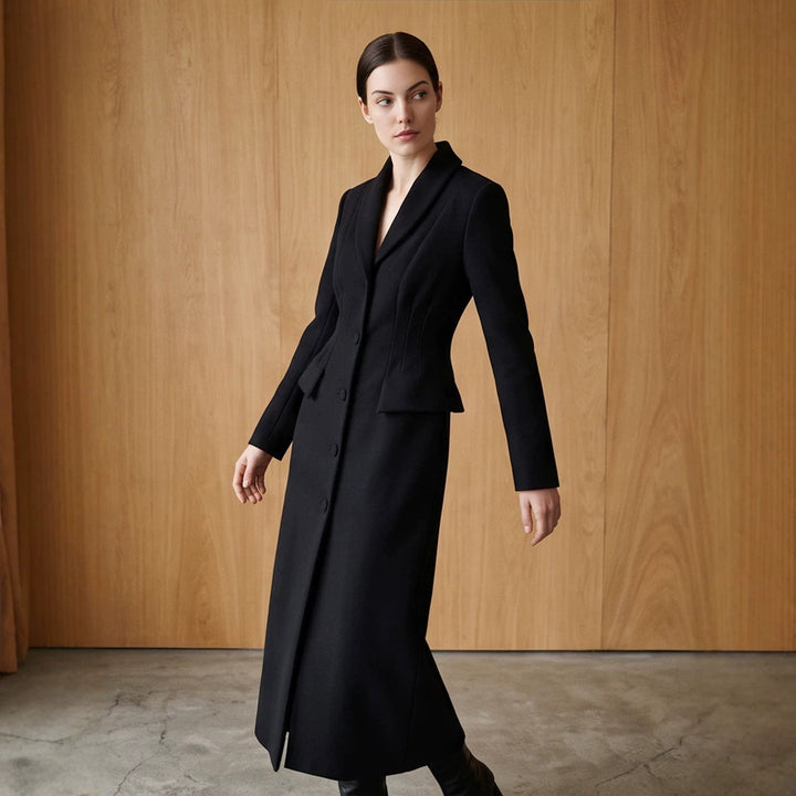 Damen Taillierter Longcoat mit Schalkragen und figurformenden Abnähern Drune