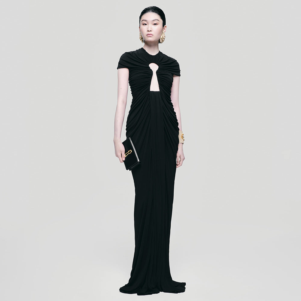Damen glamouröses Abendkleid mit raffinierten Drapierungen und Schlitz Drune