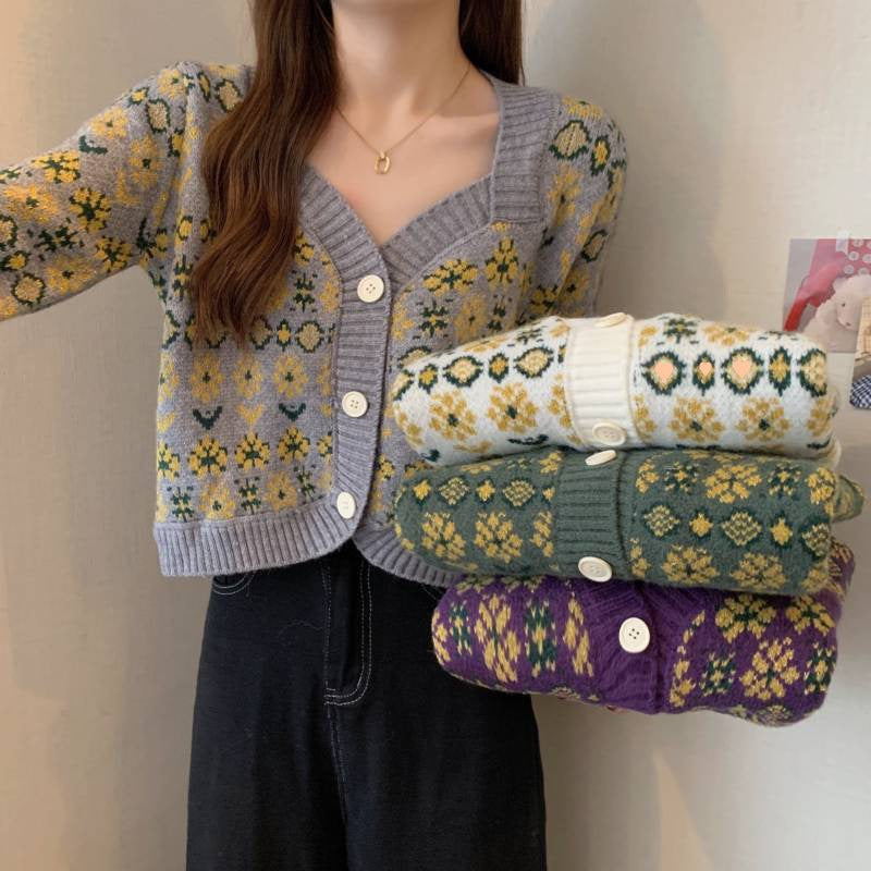 Damen verspielte gestrickte Blütenjacke mit breiten Bündchen Drune
