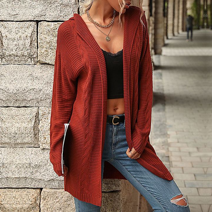 Damen Lange Strickjacke im Feinstrick mit Zopfmuster und lässiger Longline‑Passform Drune