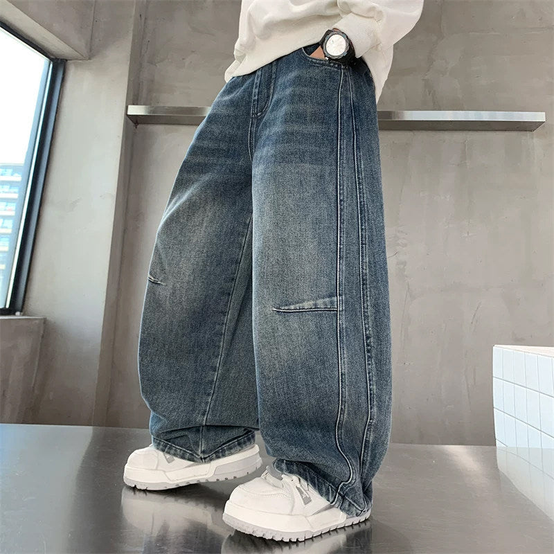 Unisex weite Denim-Hose im angesagten Streetwear-Stil Drune