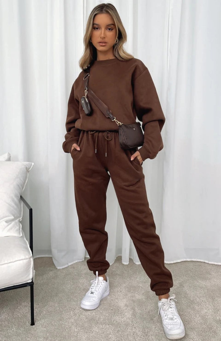 Damen nan zweiteiliges Cozy-Loungewear-Set mit Oversize-Rundhals und hochgeschnittener Jogginghose mit Kordelzug Drune