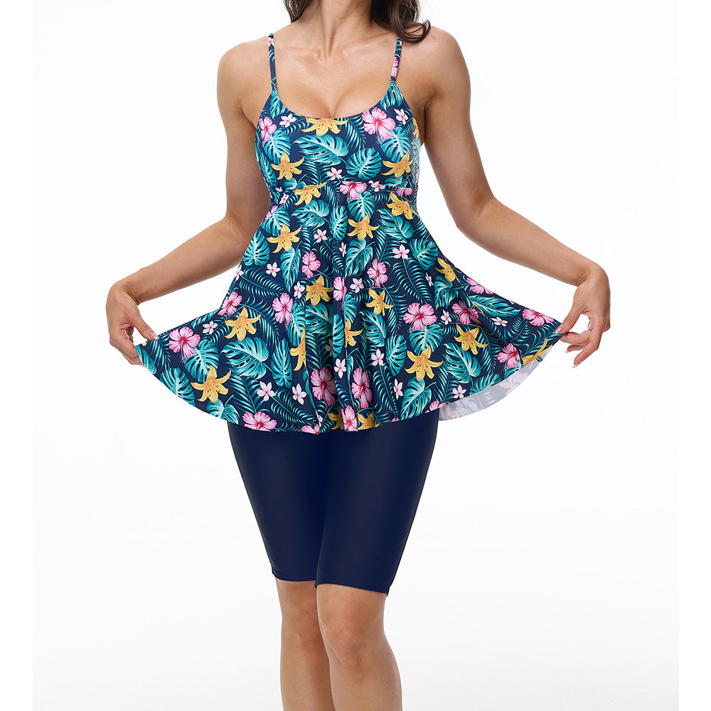 Damen Tankini mit floralem Schnitt und figurbetonenden Shorts Drune