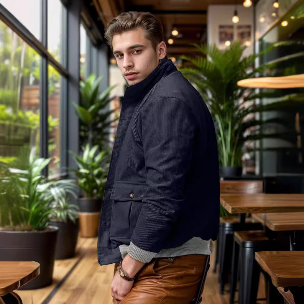 Herren Corduroy-Fieldjacke mit Pattentaschen und Stehkragen Drune