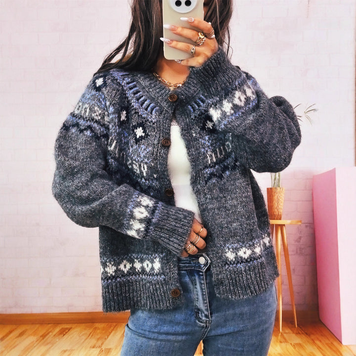 Damen kuschelige Strickjacke mit traditionellen Motiven und Knopfverschluss Drune