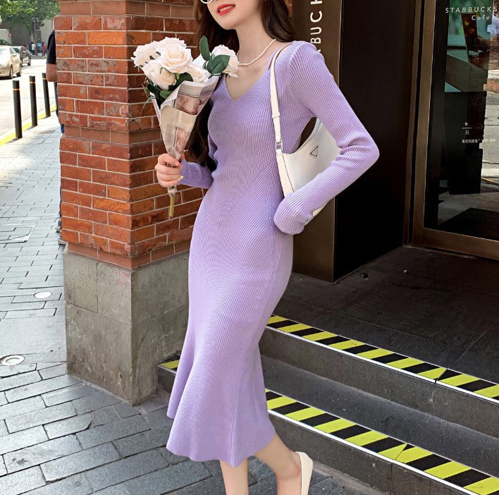 Damen elegantes Strickkleid mit V-Ausschnitt und schwingendem Rock Drune