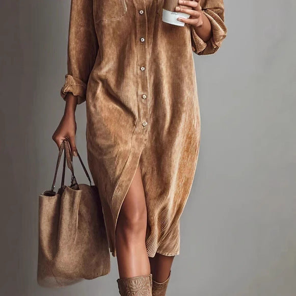 Damen Hemdblusenkleid aus Cord mit Brusttaschen, Knopfleiste und Schlitze Drune