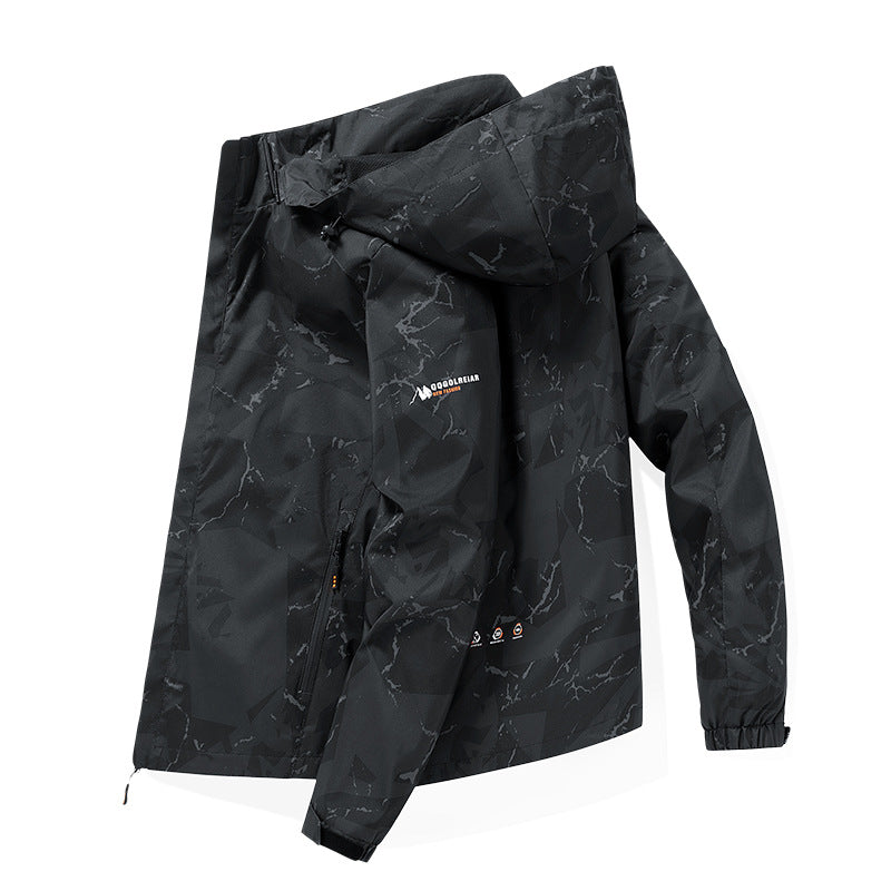 Herren Wasserabweisende Kapuzen-Softshell‑Übergangsjacke mit Camouflage‑Marmorprint, verstellbarem Saum & Reißverschlusstaschen Drune