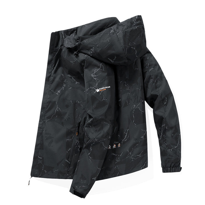 Herren Wasserabweisende Kapuzen-Softshell‑Übergangsjacke mit Camouflage‑Marmorprint, verstellbarem Saum & Reißverschlusstaschen Drune