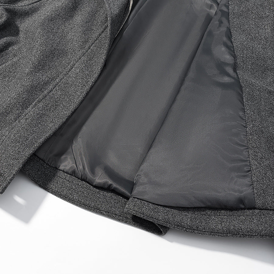 Damen Kurz geschnittene Wollmix-Croppedjacke mit Stehkragen, Schulterklappen und verstellbaren Ärmelriemen Drune