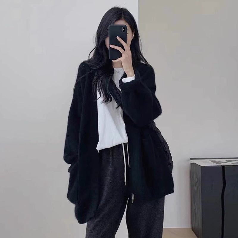 Damen Kuscheliger Strickcardigan mit tiefem V-Ausschnitt und aufgesetzten Taschen Drune