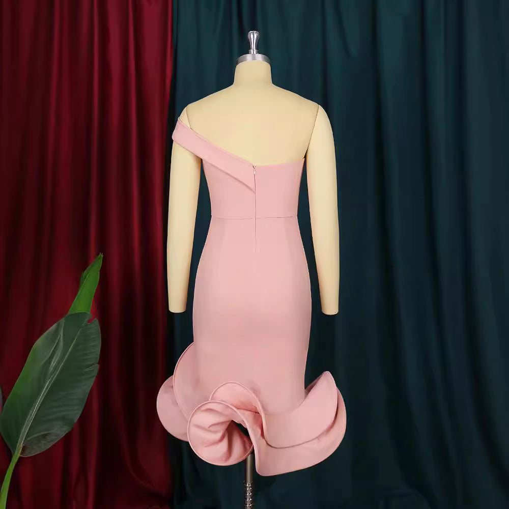 Damen figurbetontes Mermaid-Kleid mit schulterfreiem Design und wogendem Saum Drune