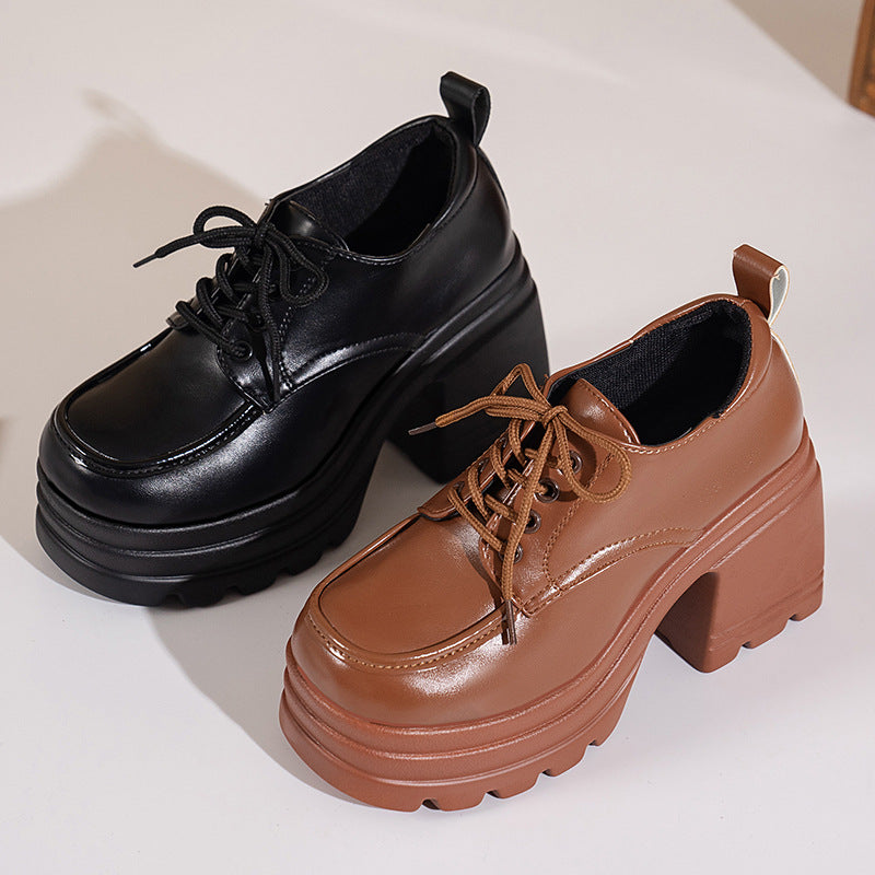 Damen Plateau-Schnürschuhe mit robustem Profil und glamourösem Design Drune