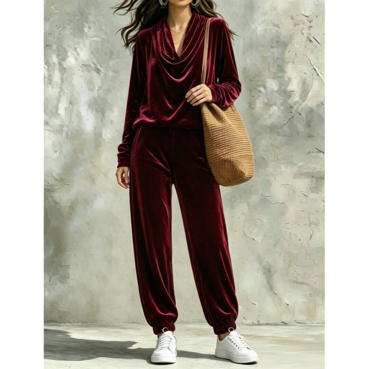 Damen Samt-Lounge-Set mit Wasserfallkragen und Jogger-Hose Drune