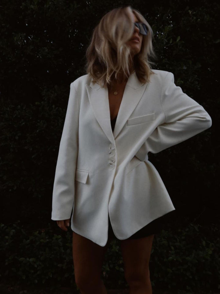 Damen Oversized Blazer mit Knopfdetails Drune
