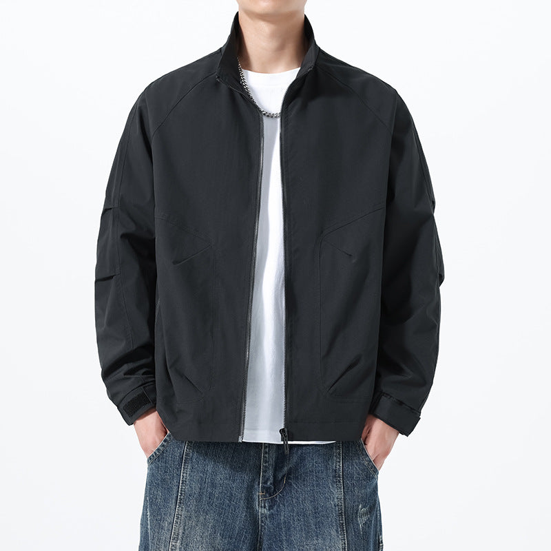Herren Leichte Utility-Übergangsjacke mit Stehkragen, Raglanärmeln und verstellbaren Klettbündchen Drune