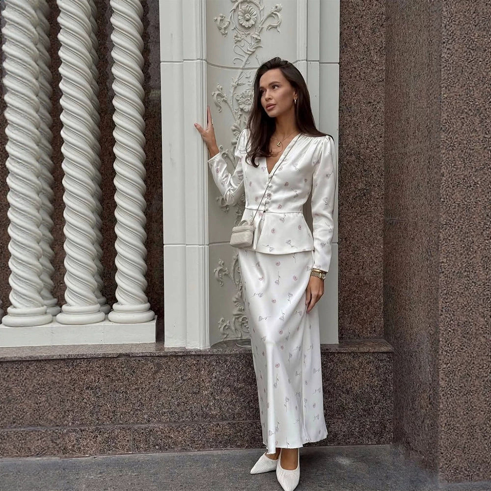 Damen Zweiteiliges tailliertes Blusen- und Maxirock-Set mit V-Ausschnitt und Knopfdetails Drune