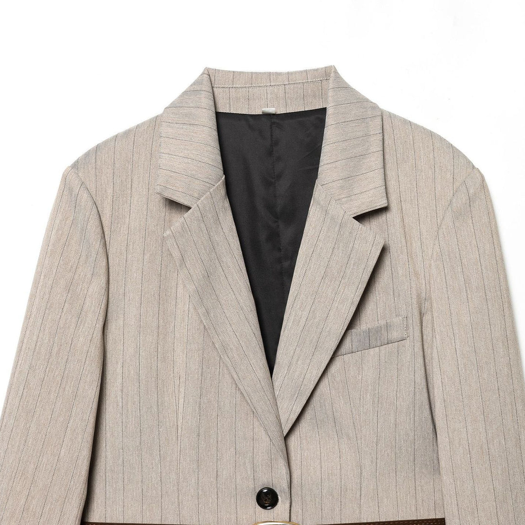 Damen nan taillierter Nadelstreifen-Blazer mit dekorativem Gürtel und Pattentaschen Drune
