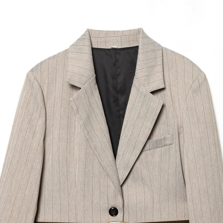Damen nan taillierter Nadelstreifen-Blazer mit dekorativem Gürtel und Pattentaschen Drune