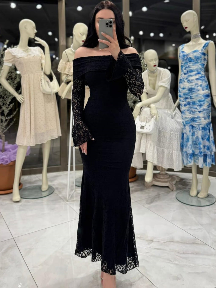 Damen Elegantes Spitzenkleid mit Off-Shoulder Design und Schößchen Drune