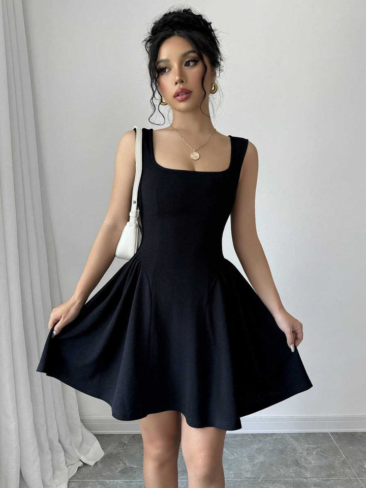 Damen A-Linien Kleid mit Quadrat-Ausschnitt und fließendem Rock Drune