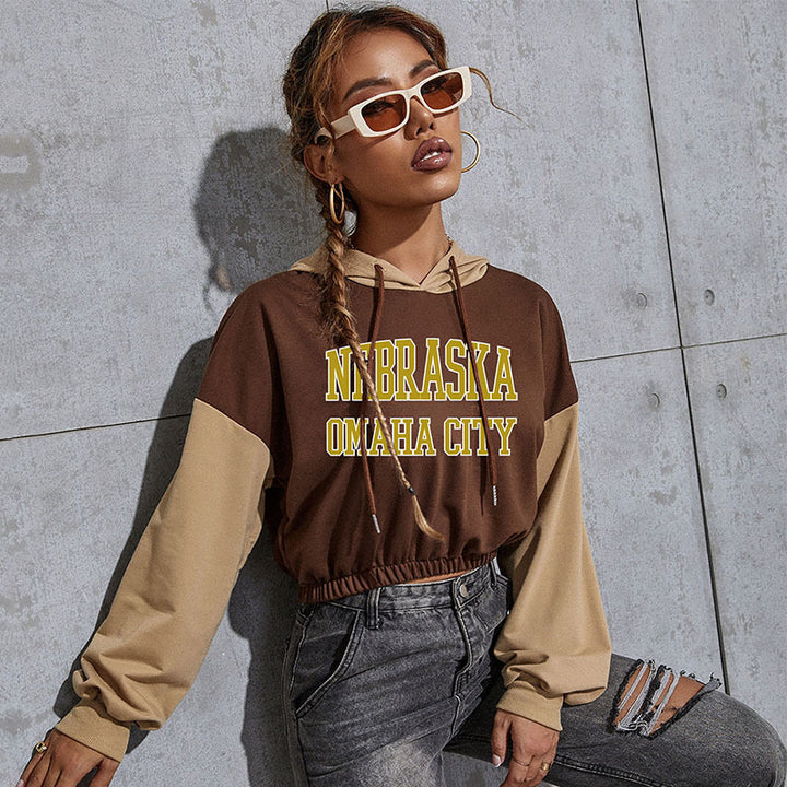 Damen Cropped Hoodie mit Kontrastärmeln, elastischem Saum und schmelzendem Smiley-Print Drune