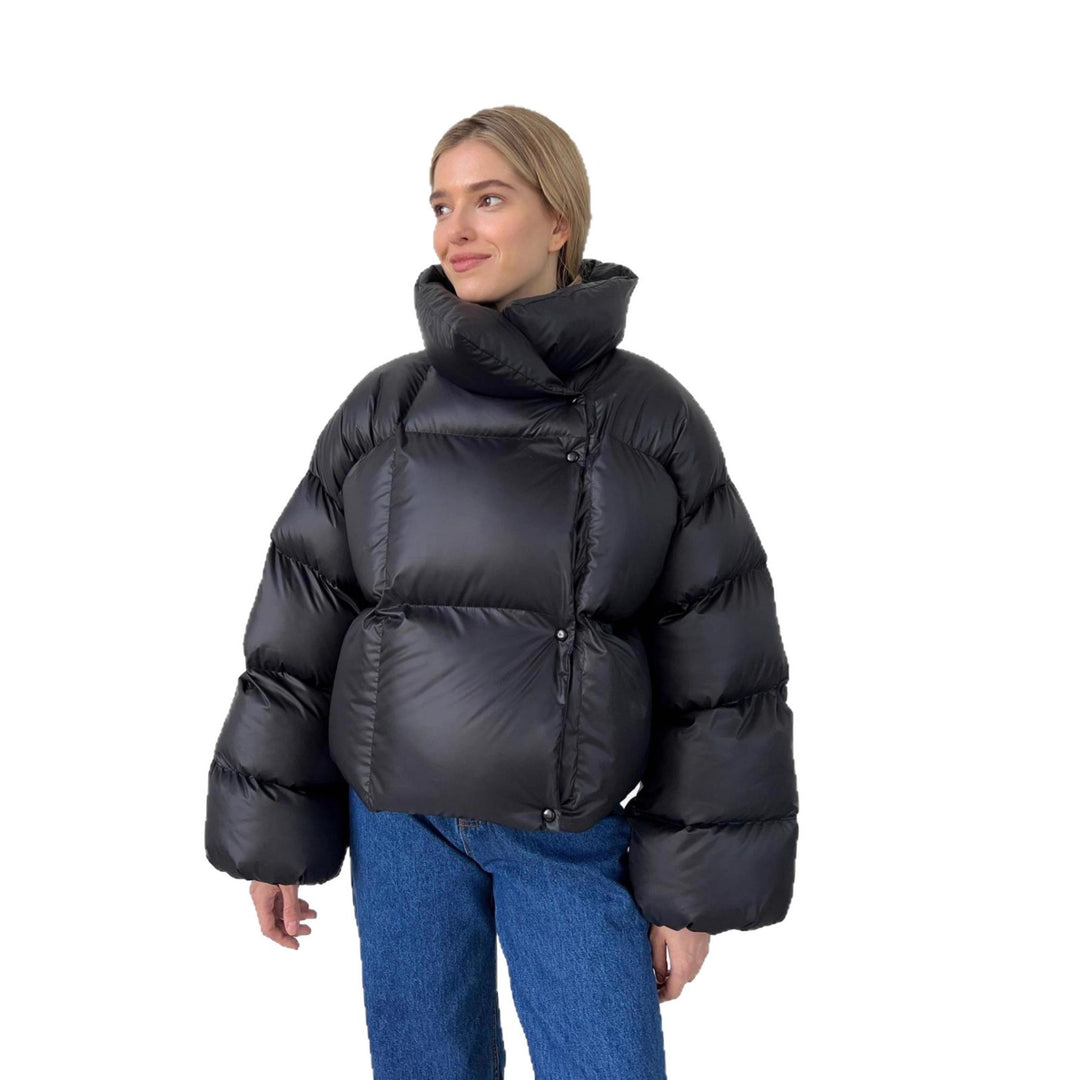 Damen extravagante Oversize Steppdaunenjacke mit extravoluminöser Kapuze Drune