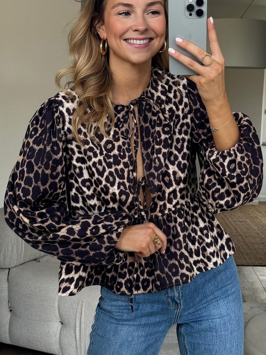 Damen Bluse mit Leo-Print und Rüschen Drune