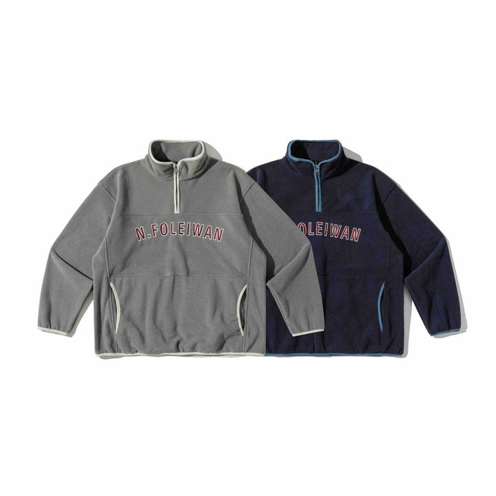 Unisex Fleece-Pullover mit halbhohem Reißverschluss, Kängurutasche und Collegestyle-Stick Drune