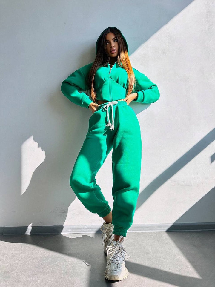 Damen Crop-Kapuzenjacke mit Korsagennaht und High-Waist Jogginghose Drune