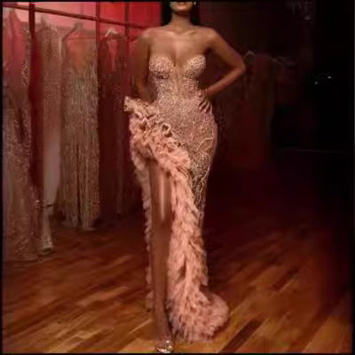 Damen Figurbetontes Abendkleid mit schimmernden Perlen und Rüschendetails Drune