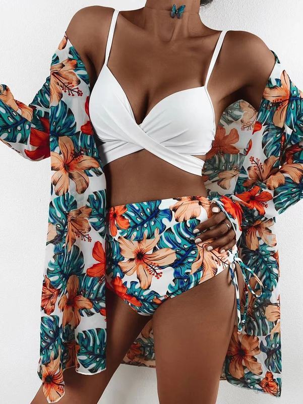 Damen Bikini-Set mit hochgeschnittenem Slip und floralem Kimono Drune