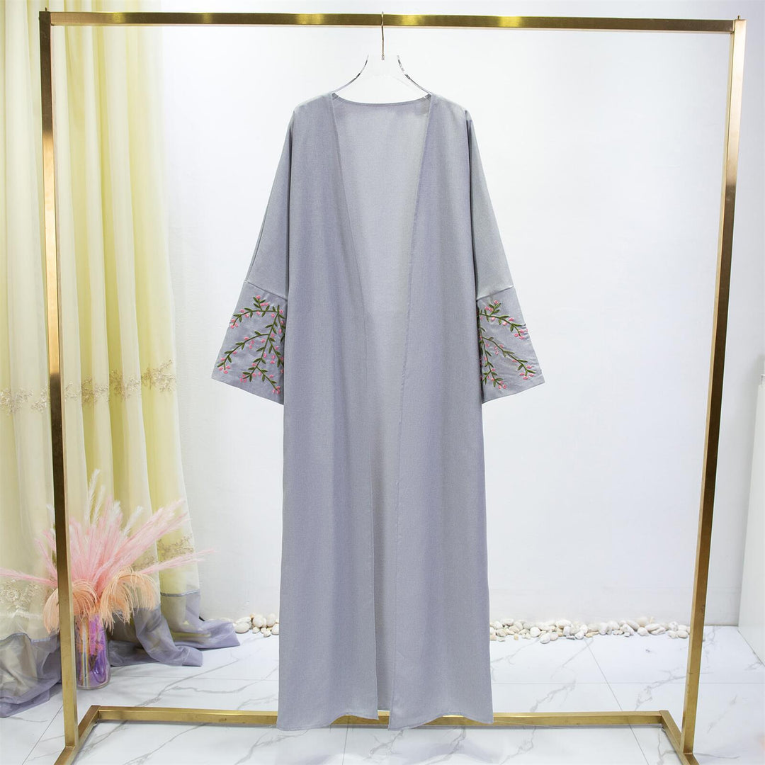 Damen Luxus Kimono Mantel mit feinen Stickdetails Drune