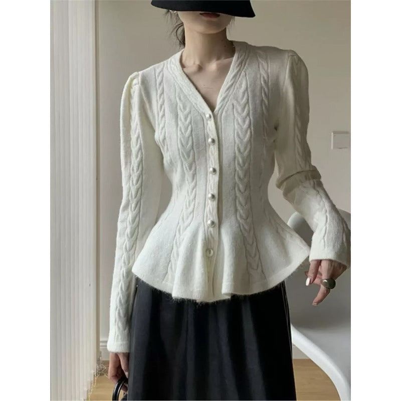 Damen Strickjacke mit tailliertem Schnitt und Zopfmuster Drune