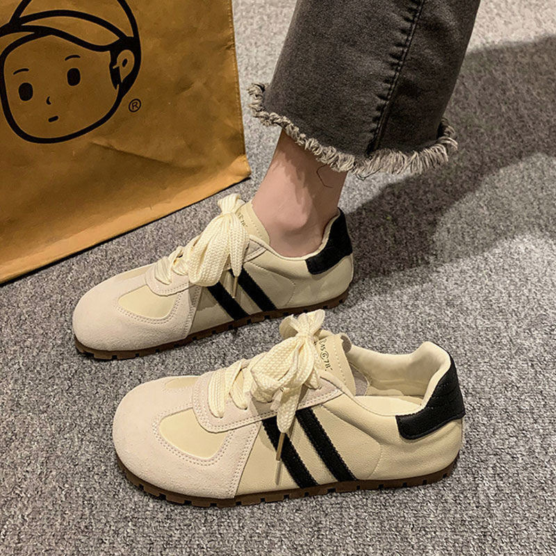 Damen Retro-inspirierte Wildledersneaker mit sportlichem Profil Drune