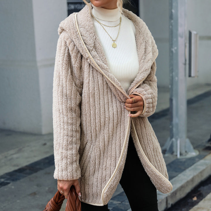 Damen Flauschige Langjacke im strukturierten Design Drune