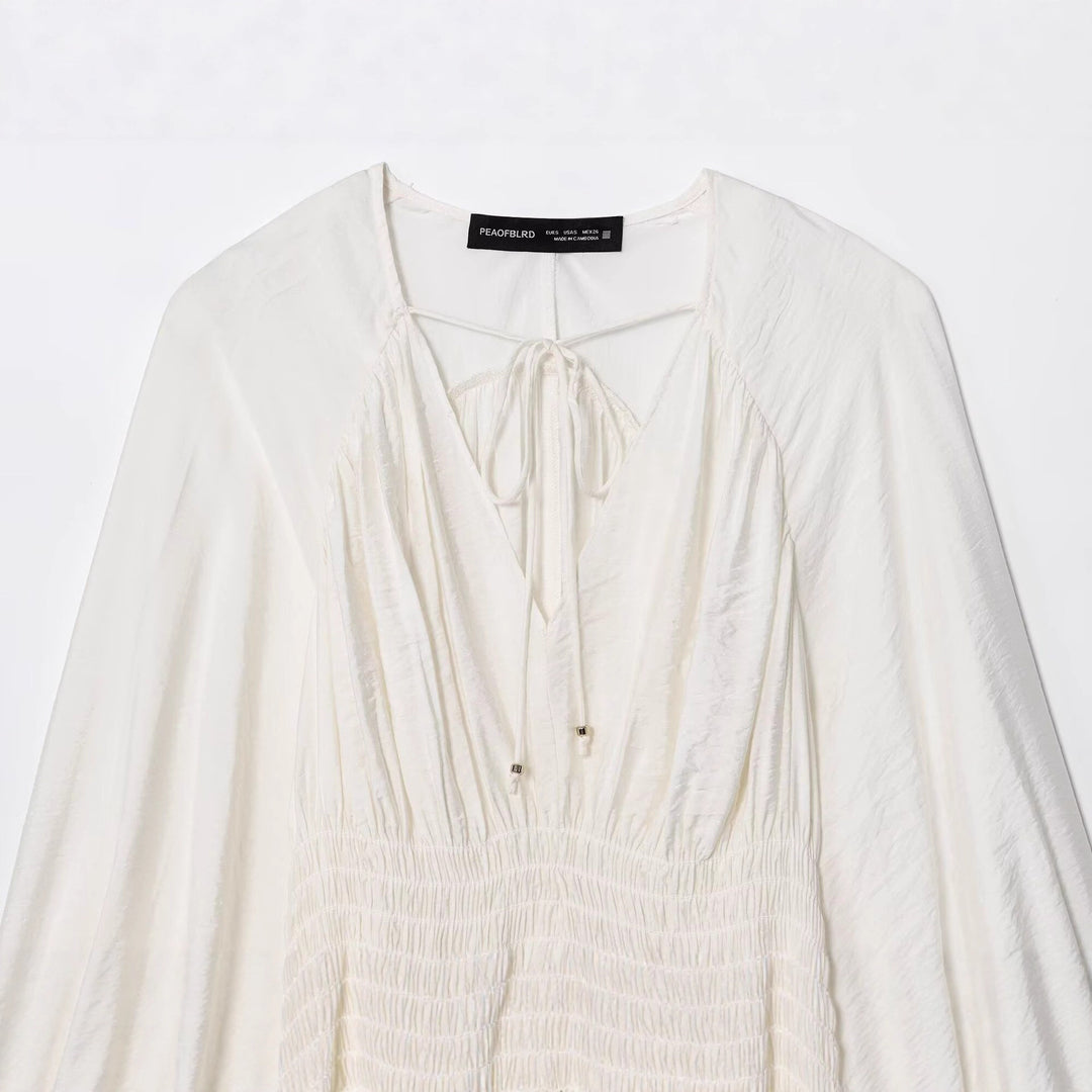 Damen Boho-Bluse mit Smock-Taillenbund, V-Ausschnitt und Ballonärmeln Drune