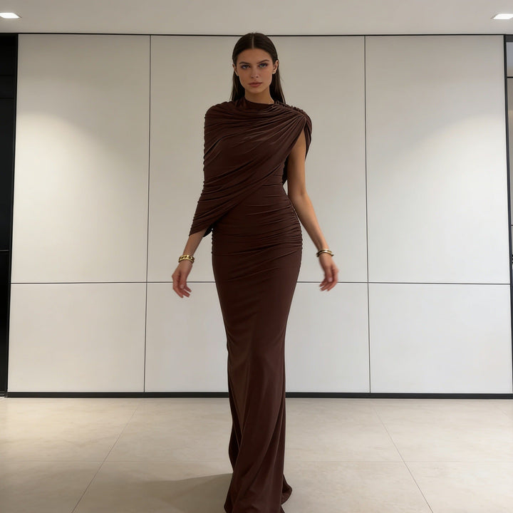 Damen Elegantes Maxikleid mit asymmetrischen Drapierungen und figurschmeichelndem Schnitt Drune