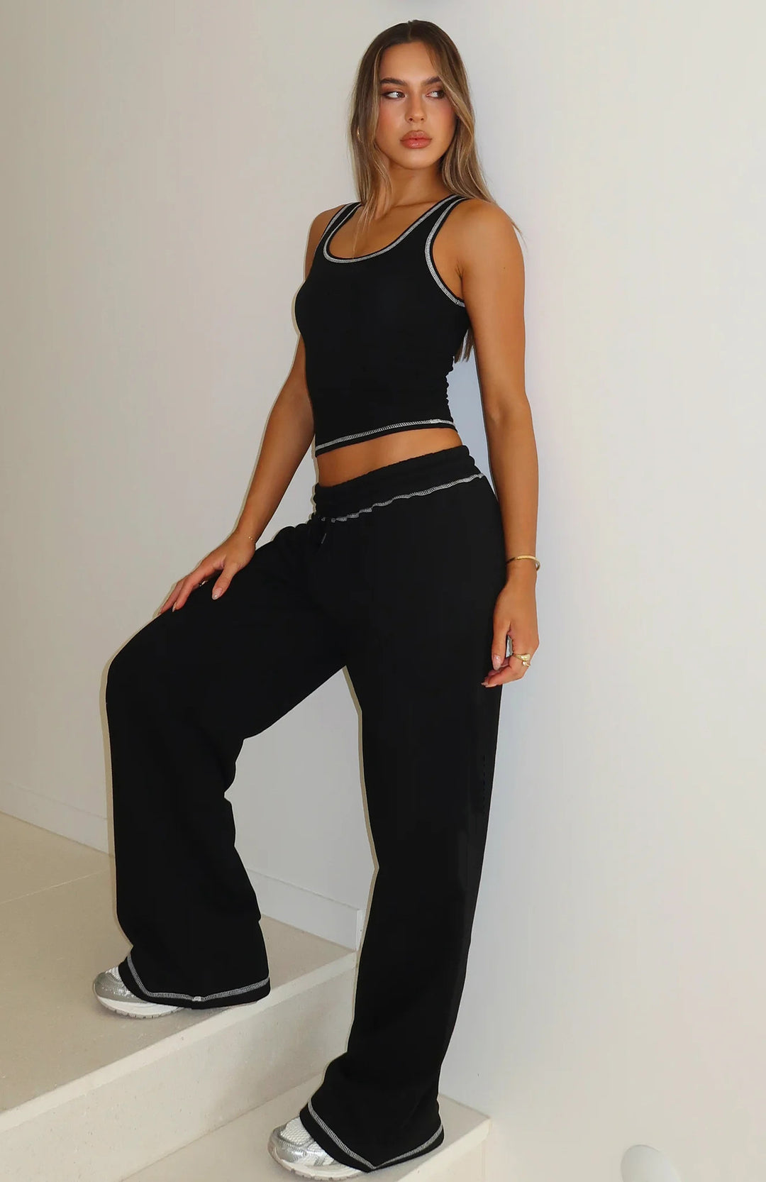 Damen lässiges Crop-Top und weite High-Waist Lounge-Jogginghose Set Drune