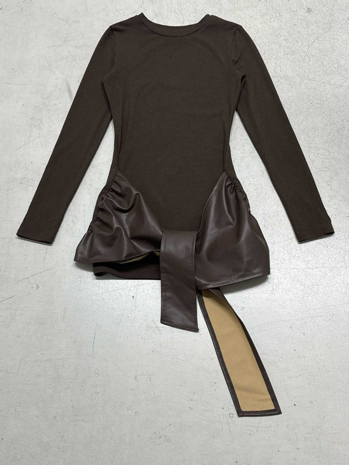 Damen nan tailliertes Longsleeve-Minikleid mit Kunstleder-Wickelbund und Drapé-Detail Drune