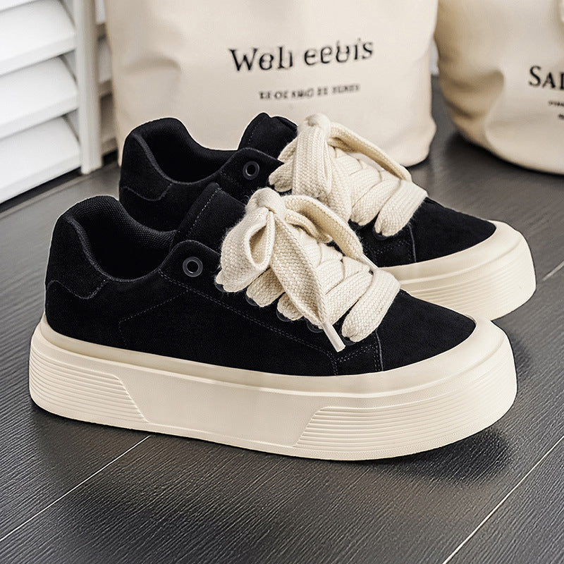 Damen Sneaker mit hochwertiger Veloursleder-Oberfläche und bequemer Laufsohle Drune