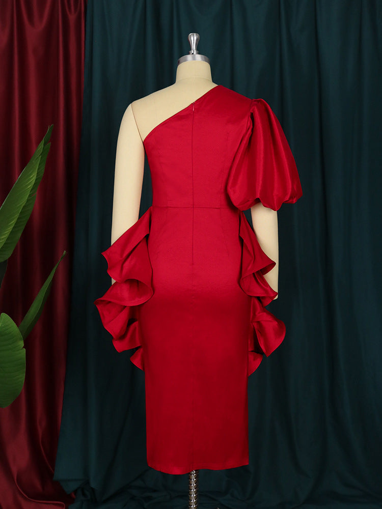 Damen Abendkleid mit asymmetrischem Saum und voluminösen Rüschendetails Drune