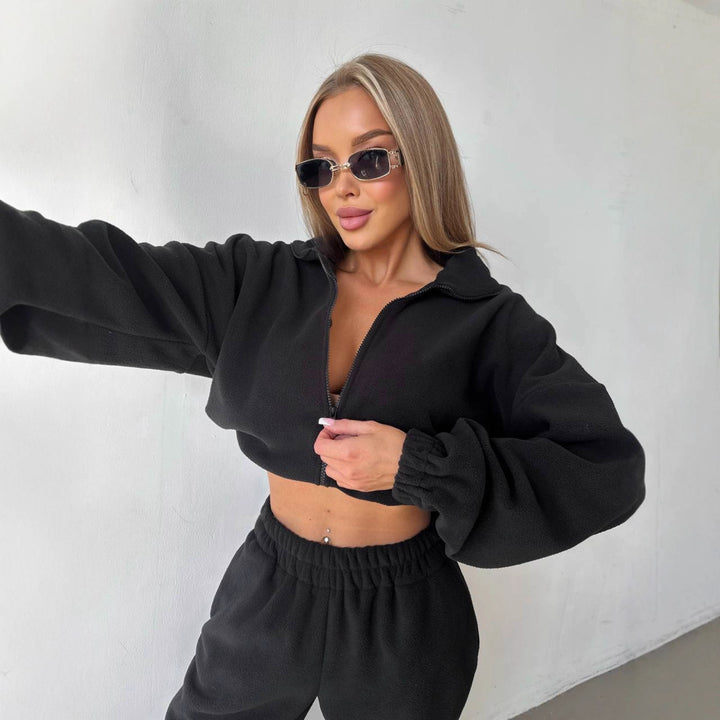 Damen cropped Fleecejacke mit Reißverschluss und lässigem Schnitt Drune