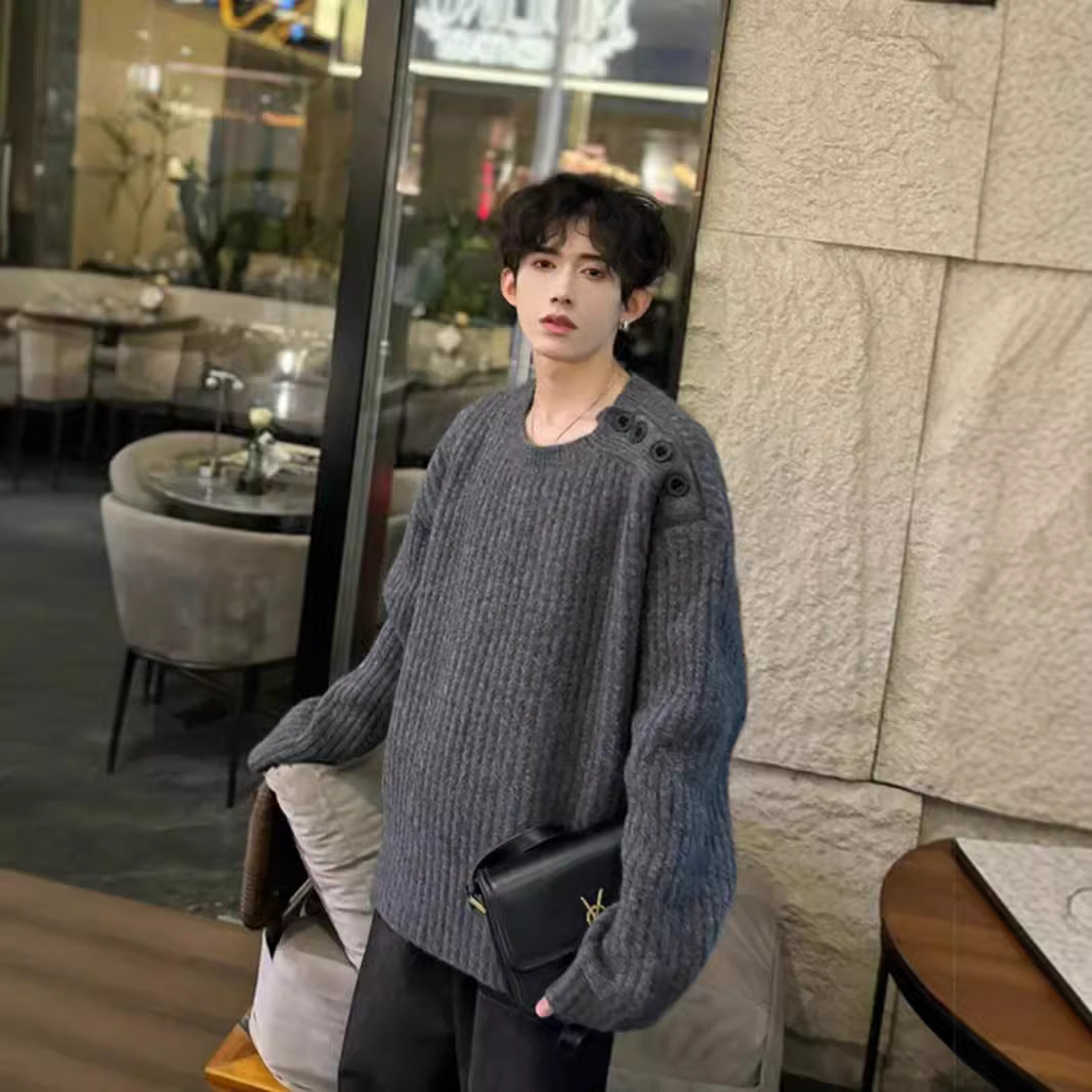 Herren Grobgestrickter Oversize-Pullover mit Rundhalsausschnitt und Schulterknopfleiste Drune