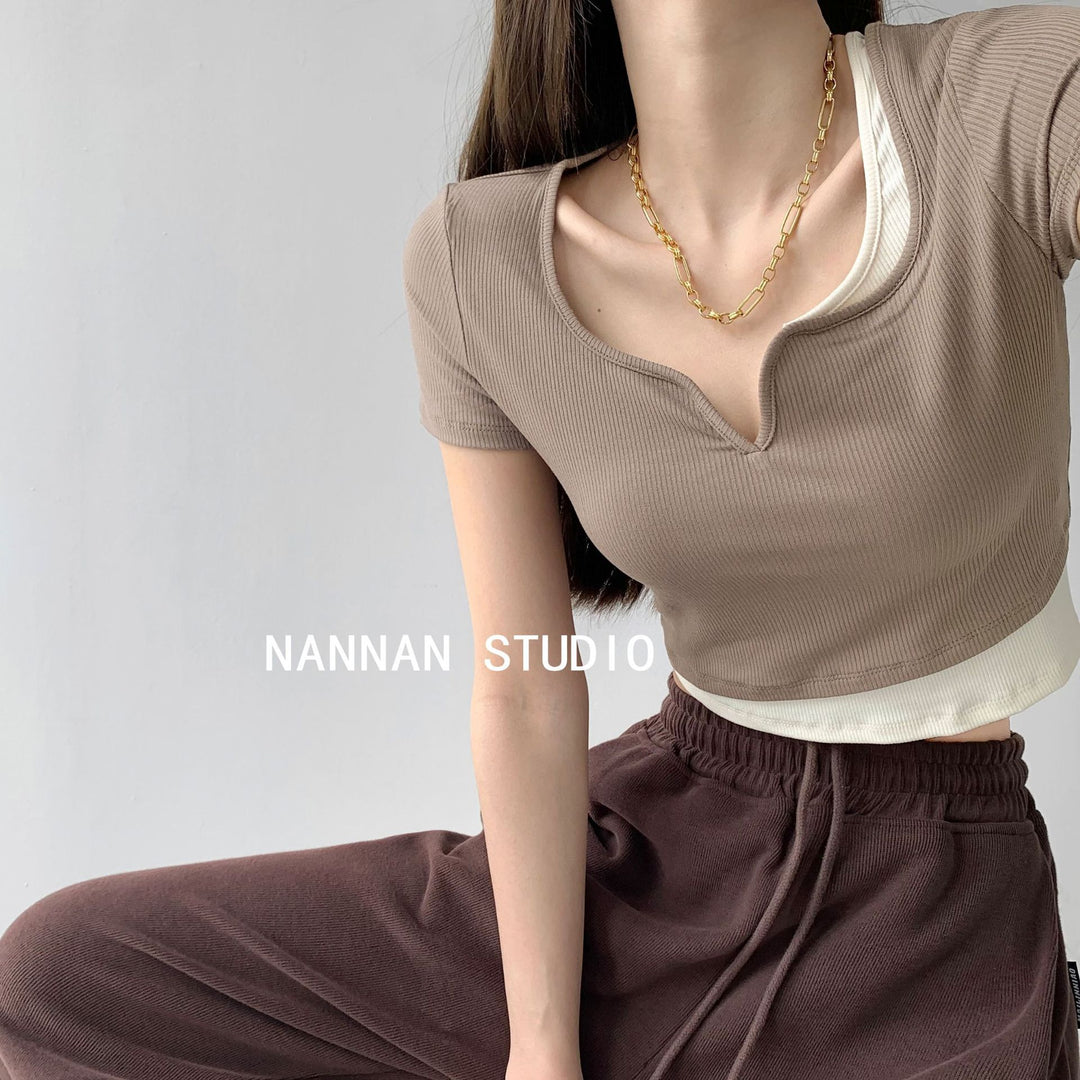 Damen lässiges cropped Oberteil mit modischem V-Ausschnitt und Textur