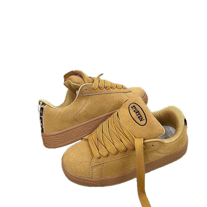 Damen Sneakers aus weichem Wildleder mit rutschfester Gummisohle Drune