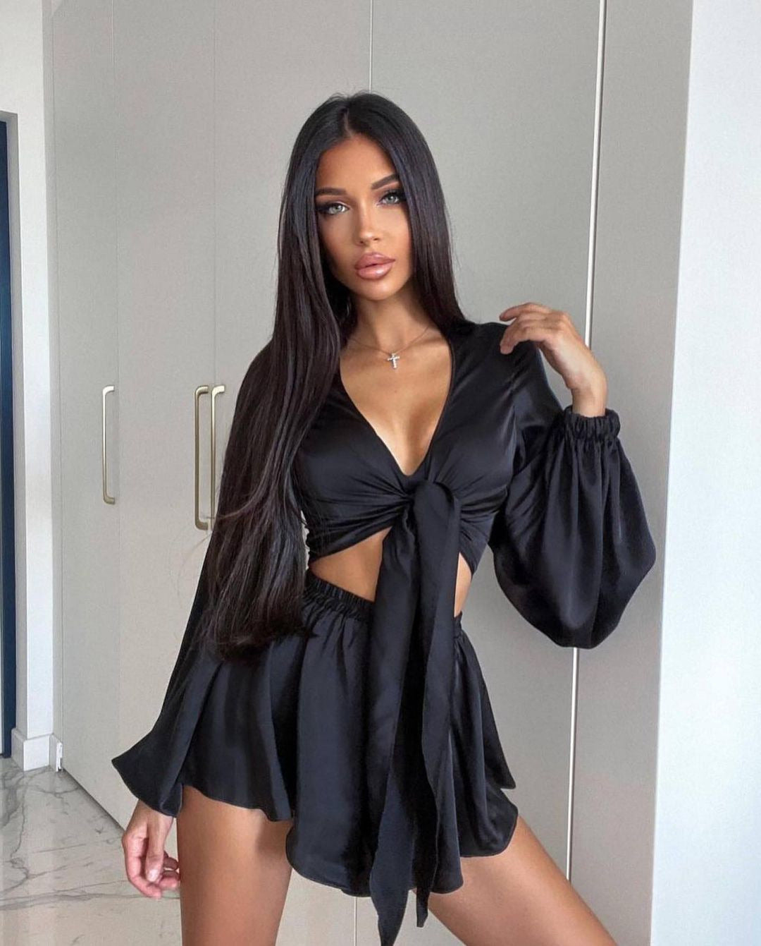 Damen modisches Set aus luftiger Bluse und fließendem Rock Drune